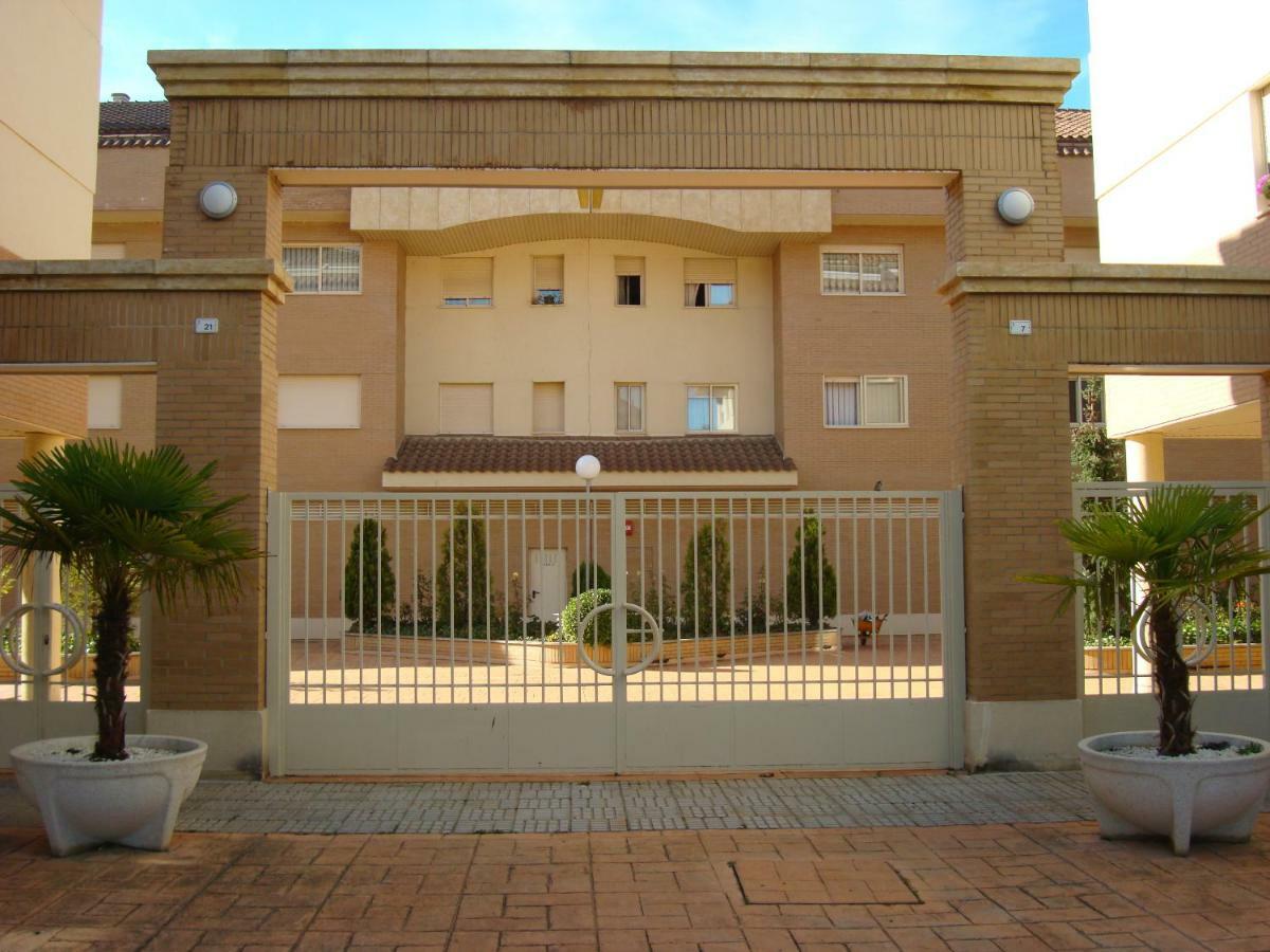 Appartamento Alameda del Tormes Santa Marta de Tormes Esterno foto